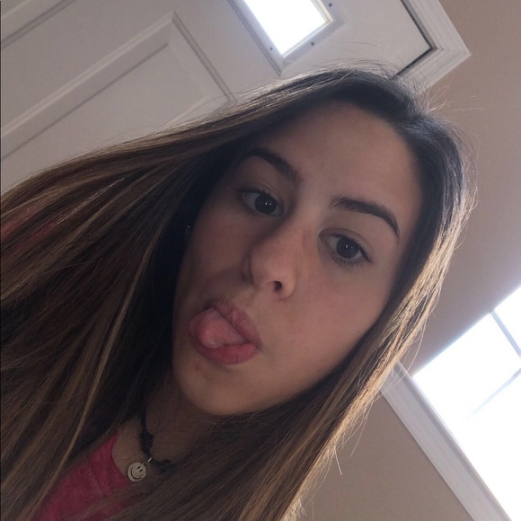 emmarose182105